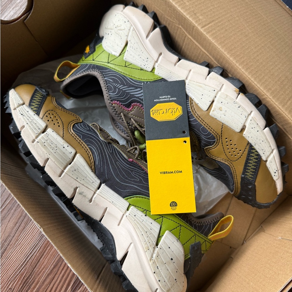 Reebok Sneakers - Picture 11 of 12